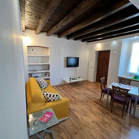 Lovely 1 Bdr Apartment In Paolo Sarpi Milan Exterior photo